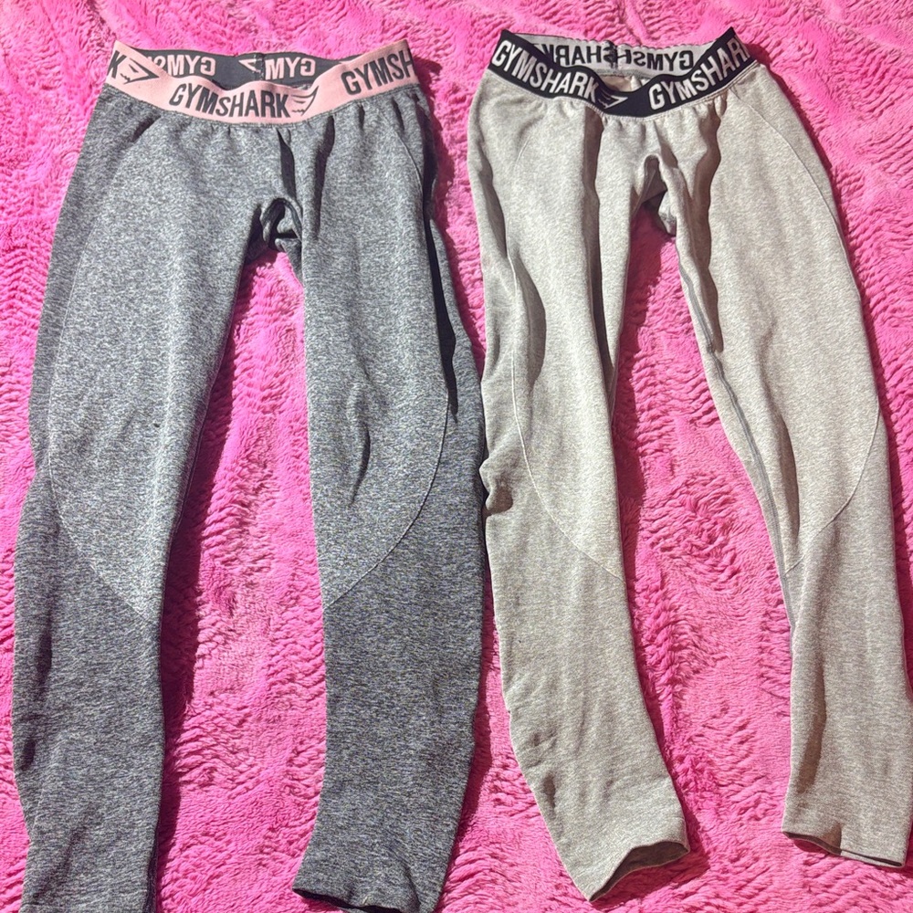 Gymshark Women’s Leggings in Gray and Baby Pink